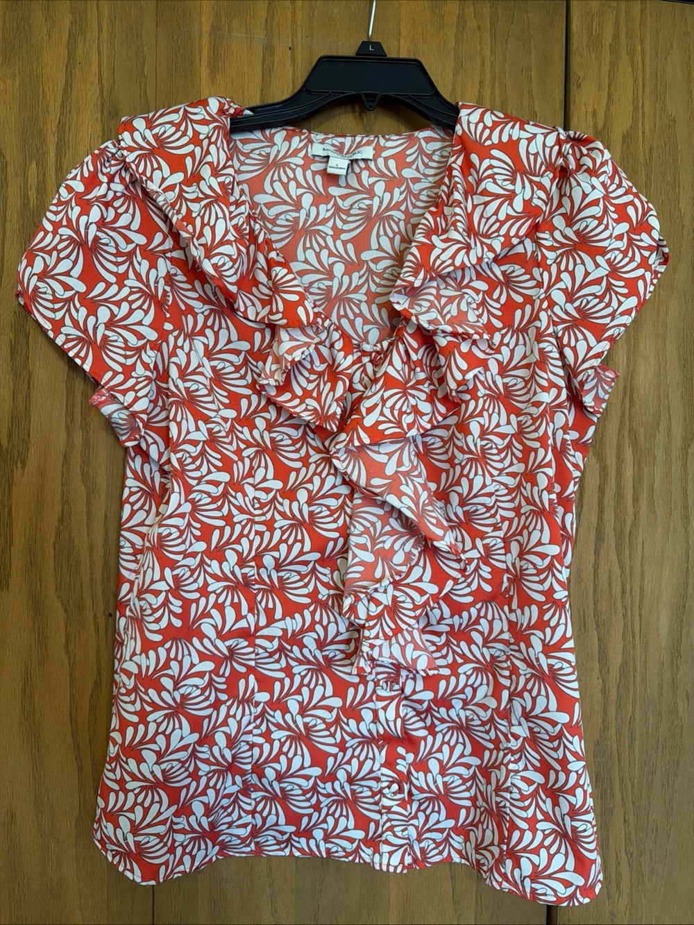 Banana Republic Red- Orange and White Floral Ruffle V-Neck Blouse